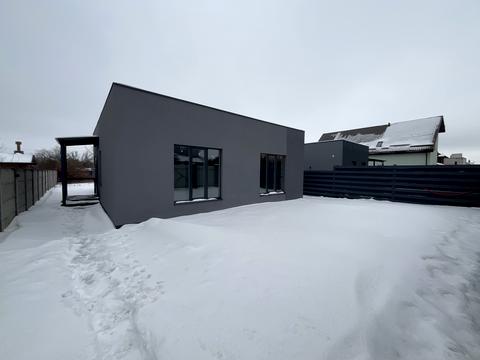 будинок за адресою Янтарна вул.