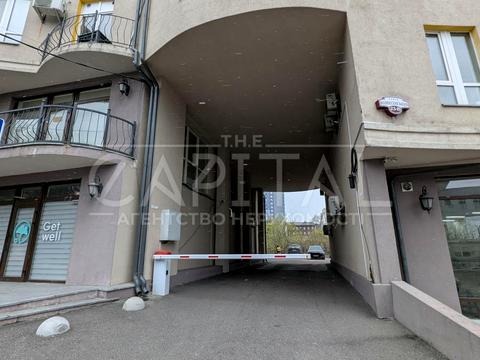 комерційна за адресою Вознесенський узвіз (Смирнова-Ласточкіна), 3/5