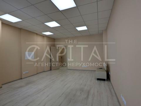 комерційна за адресою Вознесенський узвіз (Смирнова-Ласточкіна), 3/5