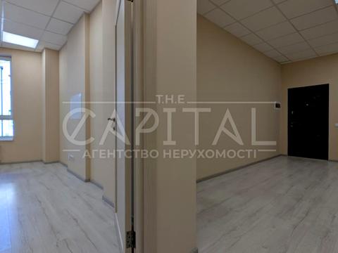 комерційна за адресою Вознесенський узвіз (Смирнова-Ласточкіна), 3/5