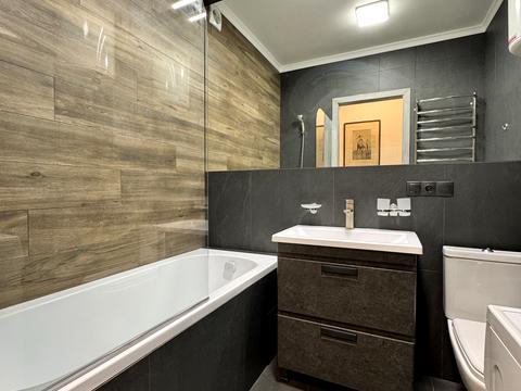 квартира за адресою Салютна вул., 2к1