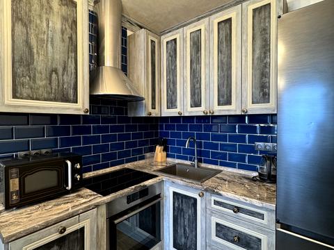 квартира за адресою Салютна вул., 2к1