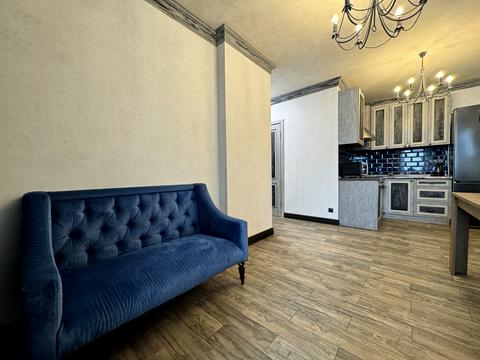 квартира за адресою Салютна вул., 2к1