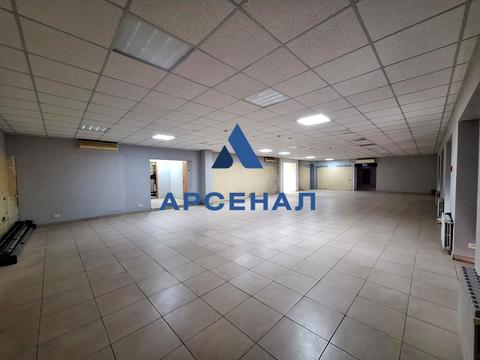 комерційна за адресою Шкільна вул. (Героїв Сталінграда), 46