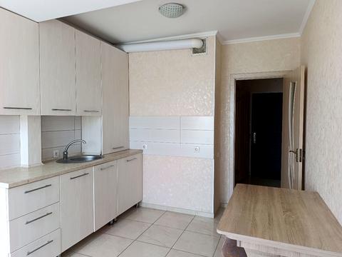 квартира за адресою Олексія Вадатурського вул. (Маршала Малиновського), 53-А