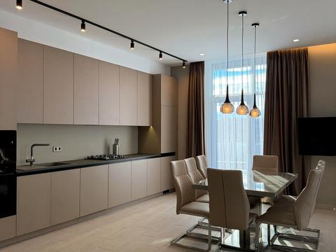 квартира за адресою В'ячеслава Чорновола просп. (), 16г