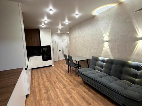 квартира по адресу Співдружності ул., 5