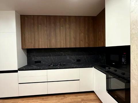 квартира по адресу Співдружності ул., 5