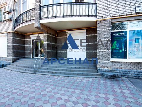 комерційна за адресою Шкільна вул. (Героїв Сталінграда), 30