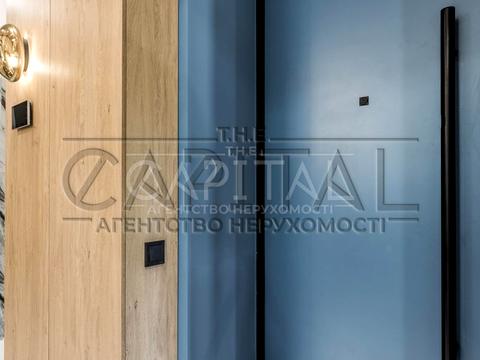 коммерческая по адресу Ивана Мазепы ул. (Январского Восстания), 3