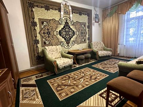 квартира за адресою Грушевського, 25