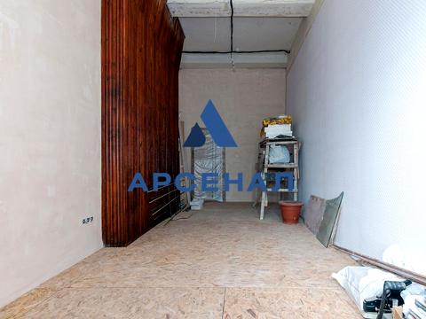 комерційна за адресою Фанатська вул., 13