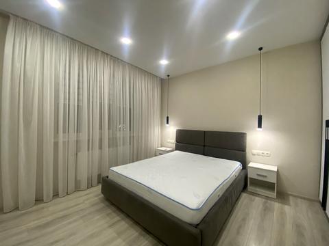 квартира за адресою Героїв полку "Азов" вул. (Маршала Малиновського), 8