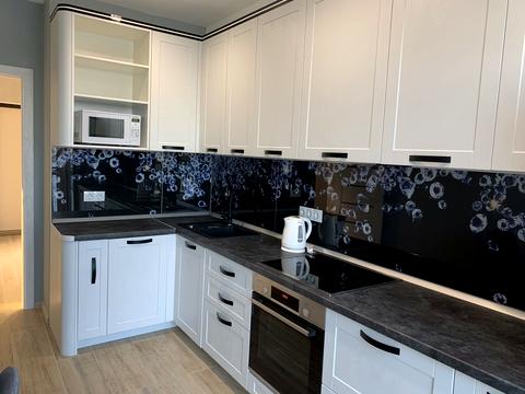 квартира за адресою Героїв полку "Азов" вул. (Маршала Малиновського), 8