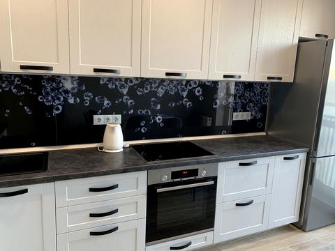 квартира за адресою Героїв полку "Азов" вул. (Маршала Малиновського), 8