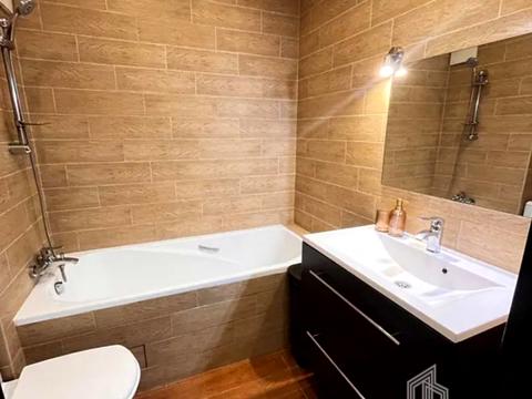 квартира за адресою Анатолія Петрицького вул., 23-А