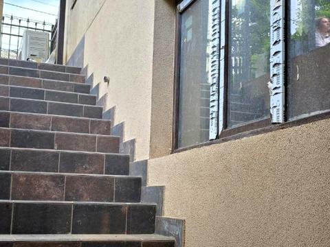 коммерческая по адресу Компасний провулок, 1