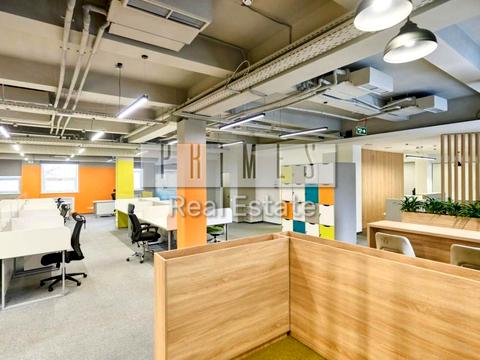 комерційна за адресою Сім'ї Прахових вул. (Гайдара), 58/10