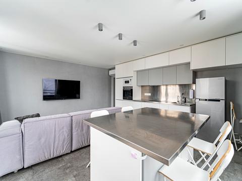 квартира за адресою Київ, Дніпровська набережна вул., 20-А