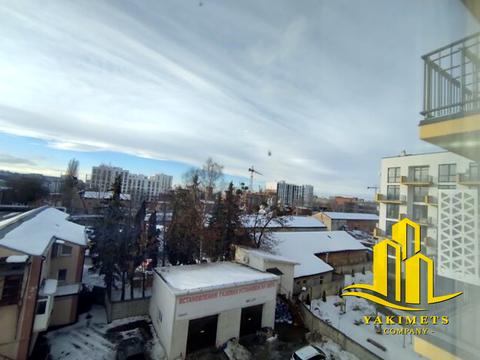 квартира за адресою Львів, Володимира Навроцького вул., 35