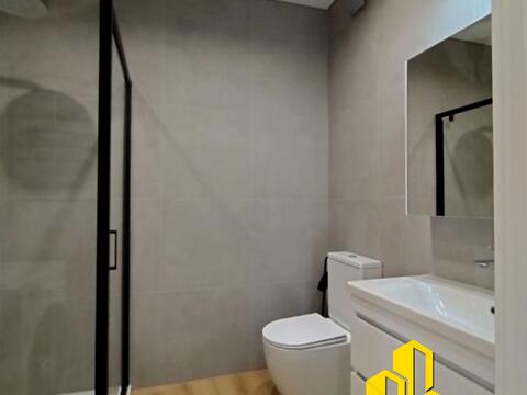 квартира за адресою Львів, Володимира Навроцького вул., 35