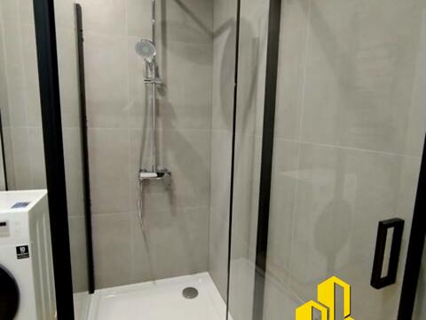 квартира за адресою Львів, Володимира Навроцького вул., 35