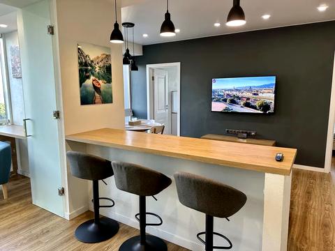 квартира по адресу Светлова ул., 42-А