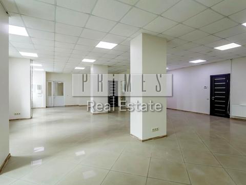 комерційна за адресою Миколи Міхновського бульв. (Дружби народів), 14-16