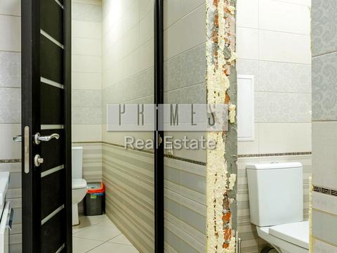 комерційна за адресою Миколи Міхновського бульв. (Дружби народів), 14-16