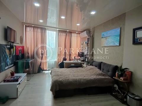 квартира за адресою Казимира Малевича вул. (Боженка), 89