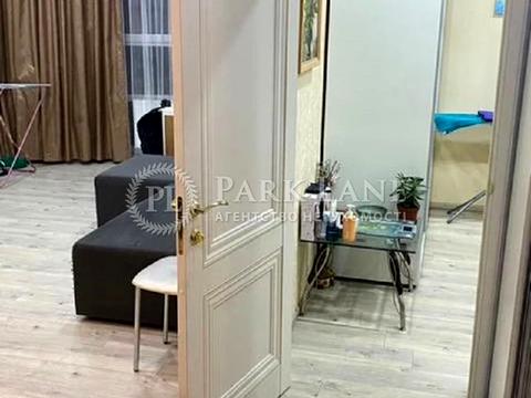 квартира за адресою Казимира Малевича вул. (Боженка), 89