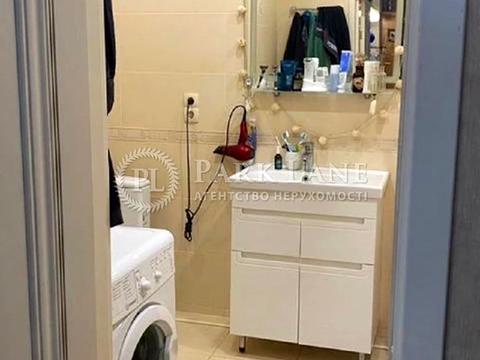 квартира за адресою Казимира Малевича вул. (Боженка), 89