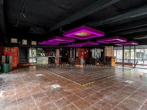 комерційна за адресою Київ, Володимира Івасюка просп. (Героїв Сталінграду), 1