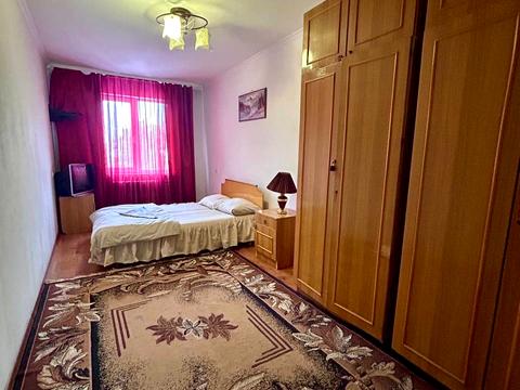 квартира по адресу Добровольчих Батальйонів ул., 1