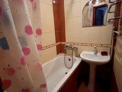 квартира по адресу Добровольчих Батальйонів ул., 1