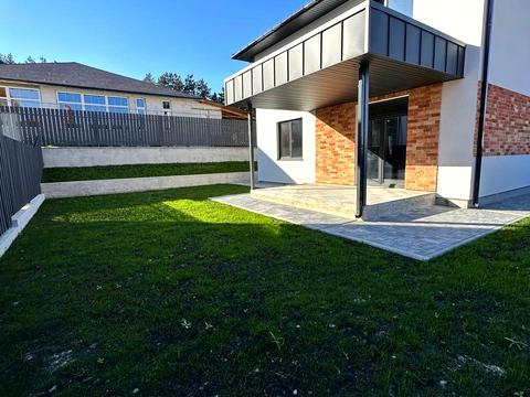 дом по адресу Зелена