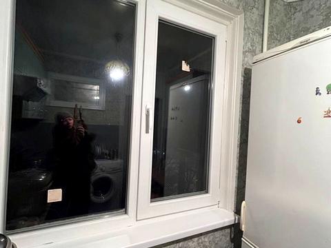 квартира за адресою Космонавтів вул., 8а