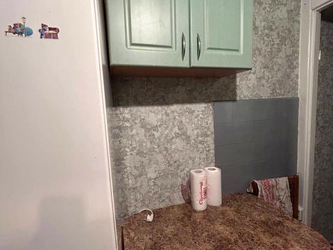 квартира за адресою Космонавтів вул., 8а