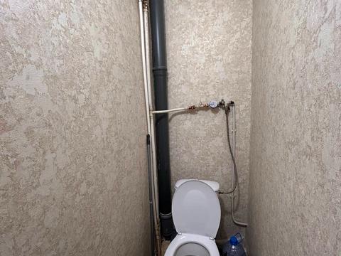 квартира за адресою Космонавтів вул., 8а