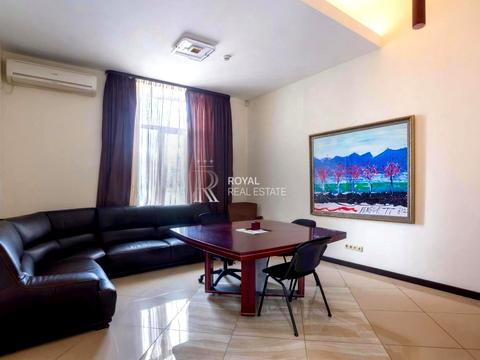 коммерческая по адресу Жилянская ул., 97