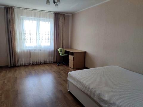 квартира за адресою Науки просп., 60-А