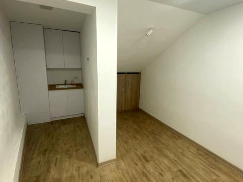 комерційна за адресою Глибочицька вул., 13-7