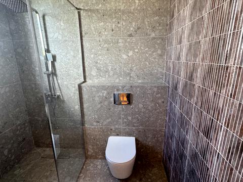 будинок за адресою Лугова