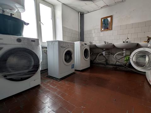 комната по адресу Институтская ул., 8