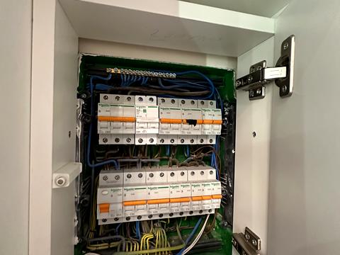 квартира за адресою Київ, Саперне Поле вул., 14/55