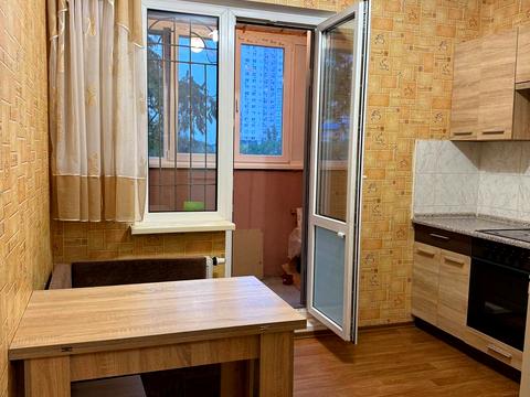 квартира за адресою Софії Русової вул., 3