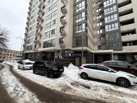 комерційна за адресою Патріарха Мстислава Скрипника вул., 40