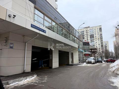 комерційна за адресою Патріарха Мстислава Скрипника вул., 40