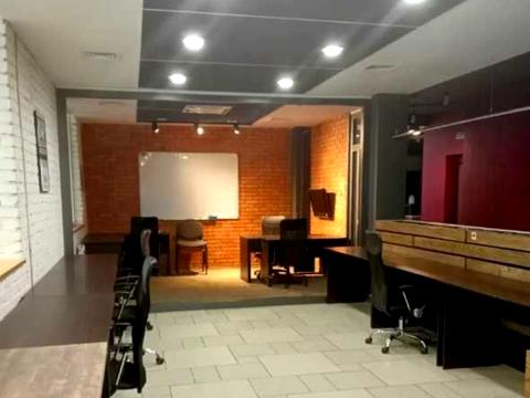 комерційна за адресою Петра Григоренка просп., 23