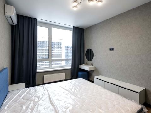 квартира за адресою Причальна вул., 12